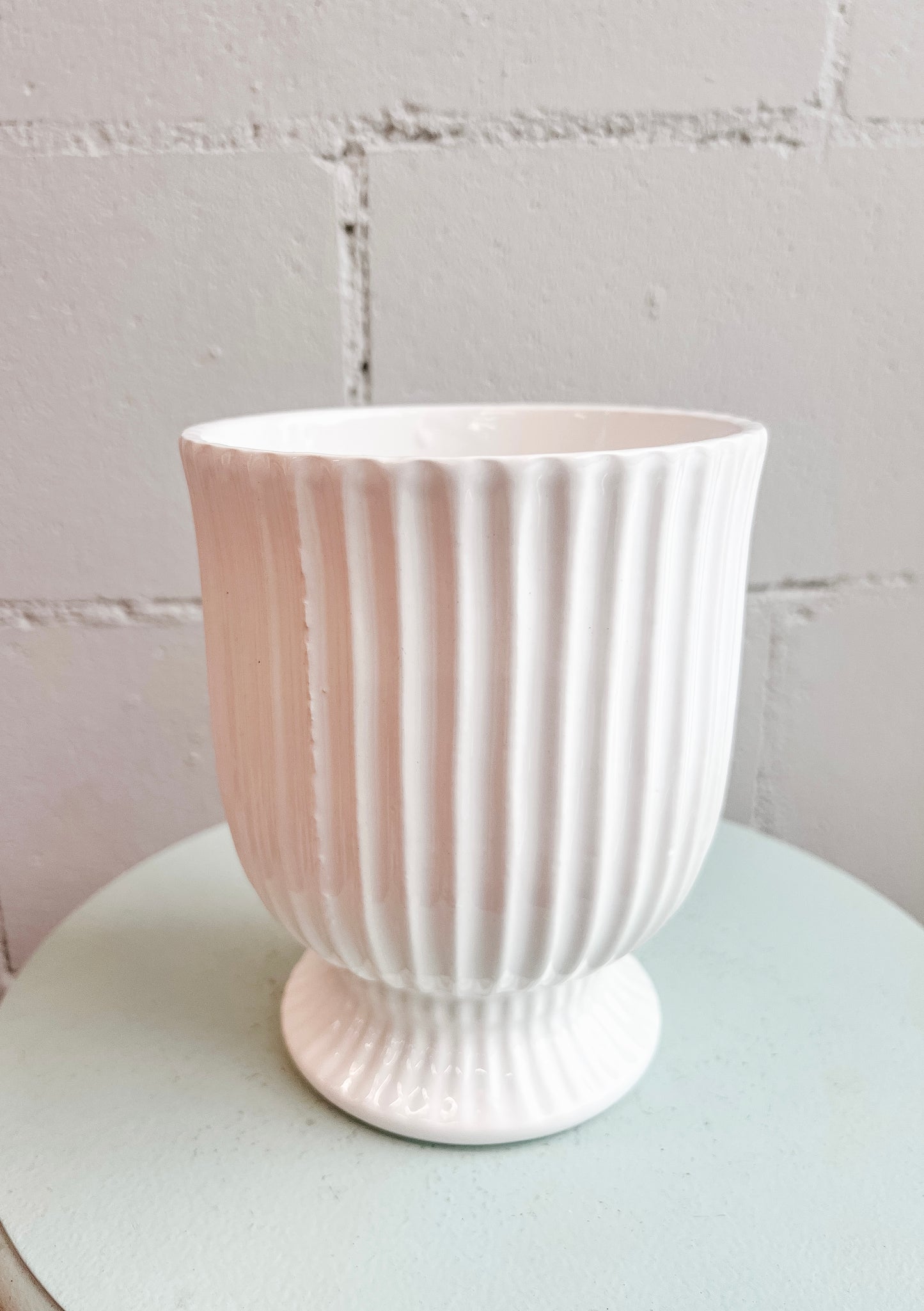 Elegant & Pedestal