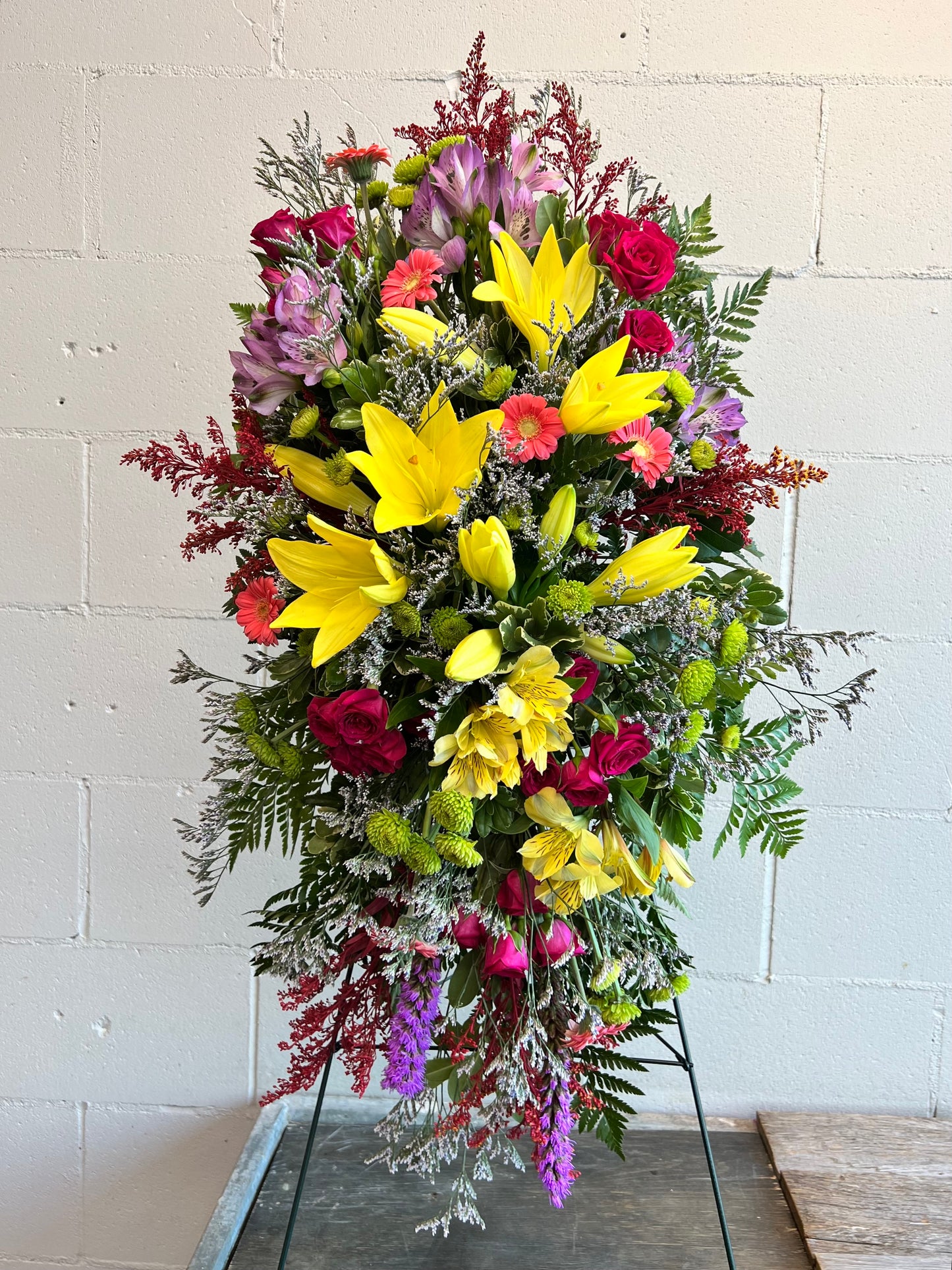 Funeral pieces (Standing spray or wreath )